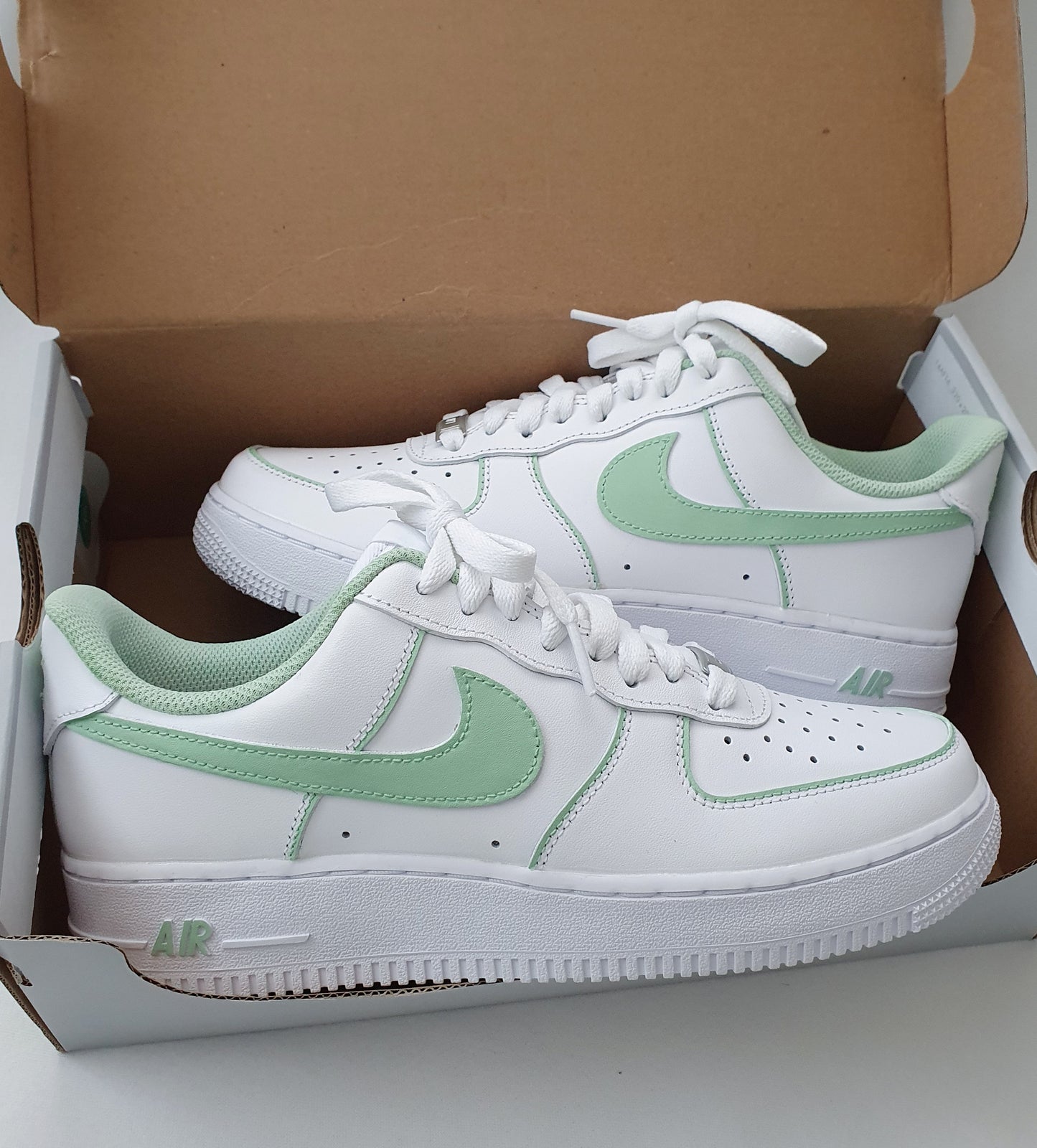Nike Air Force 1 'Sage green'